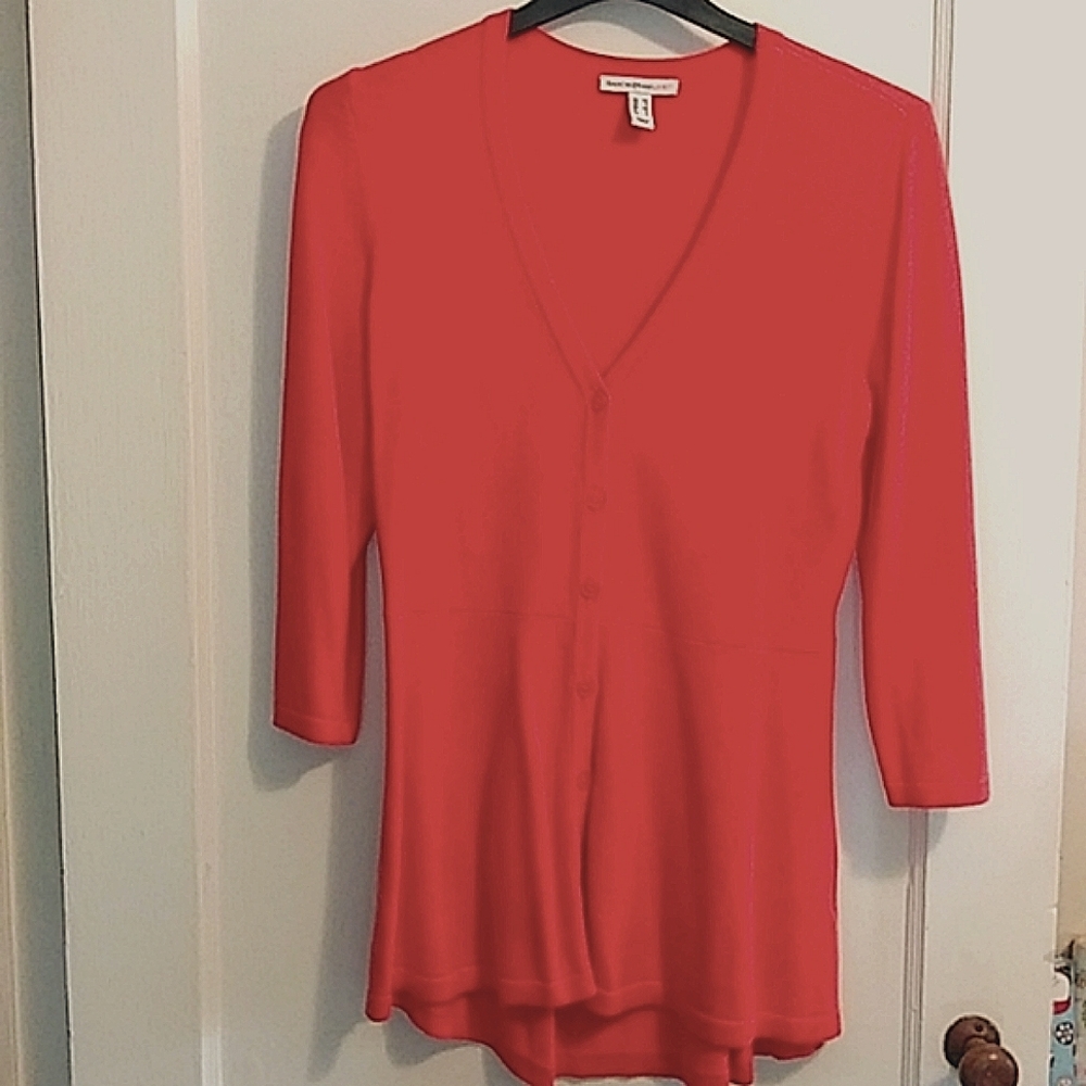 NWOT Isaac Mizrahi coral V-neck button down peplum cardigan size XS
